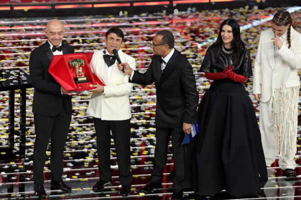 Carlo Conti intervista Sal Da Vinci finale Sanremo 2026